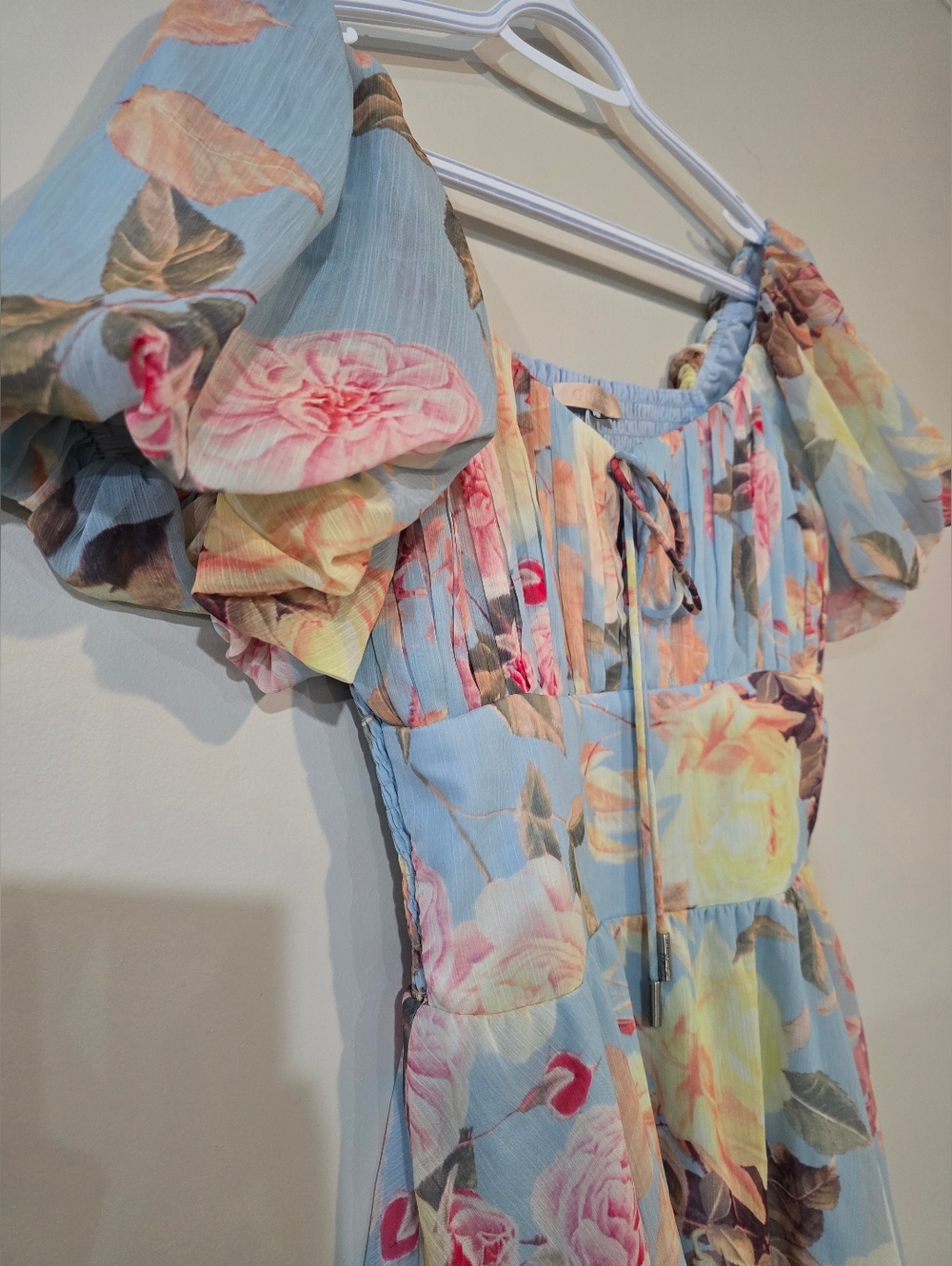 Guess Light Blue Floral Off-Shoulder Mini Dress - Picture 6 of 9